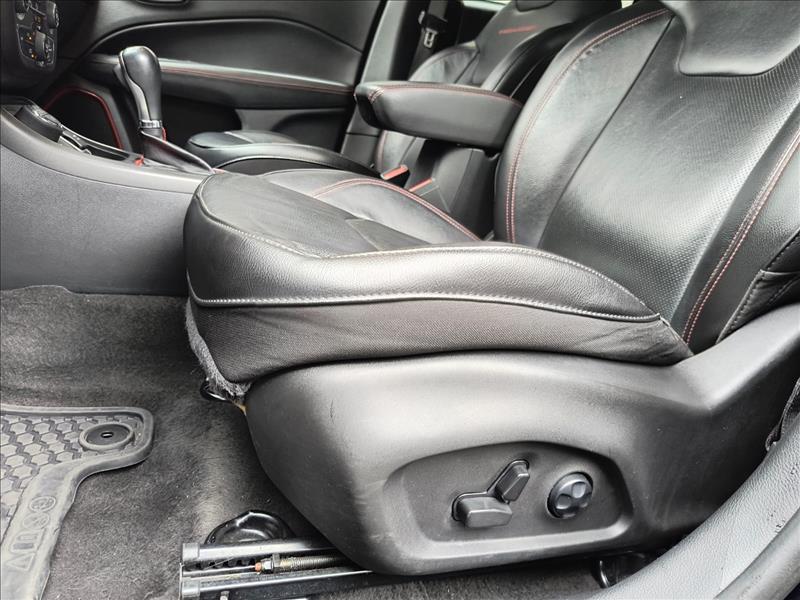 Jeep-COMPASS-2.0 16V Trailhawk 4X4