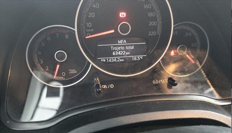 VW - Volkswagen-UP-1.0 MPI Move UP 12V