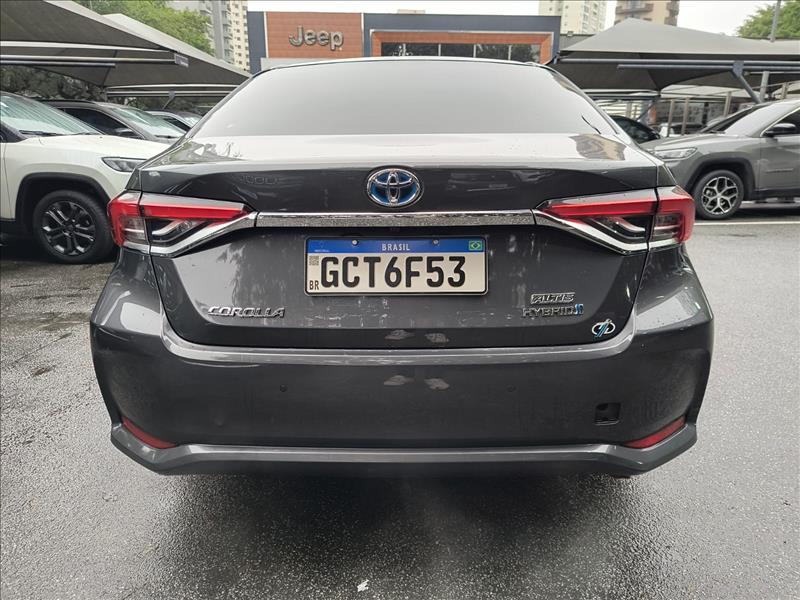 Toyota-COROLLA-1.8 VVT-I Hybrid Altis Premium