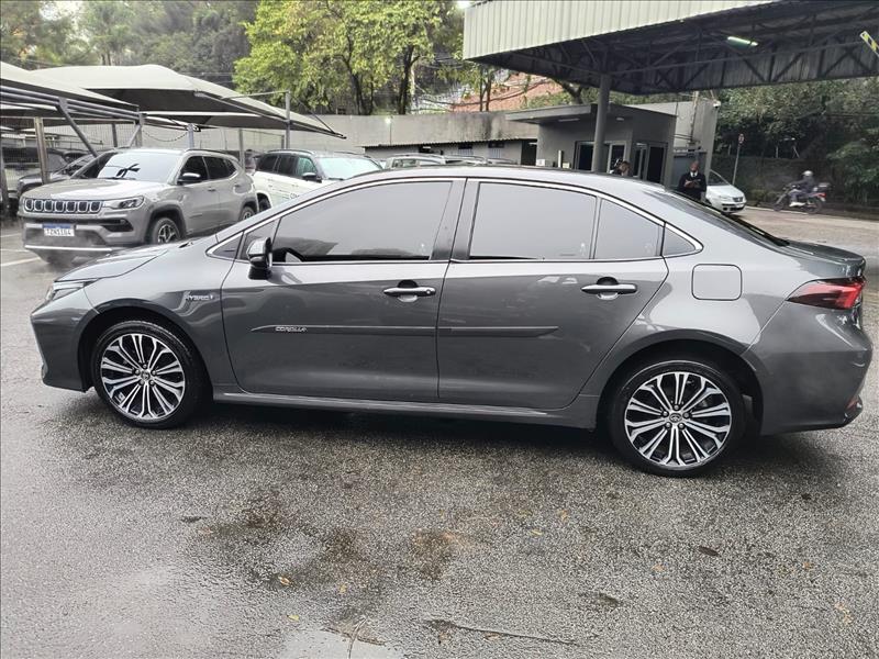 Toyota-COROLLA-1.8 VVT-I Hybrid Altis Premium