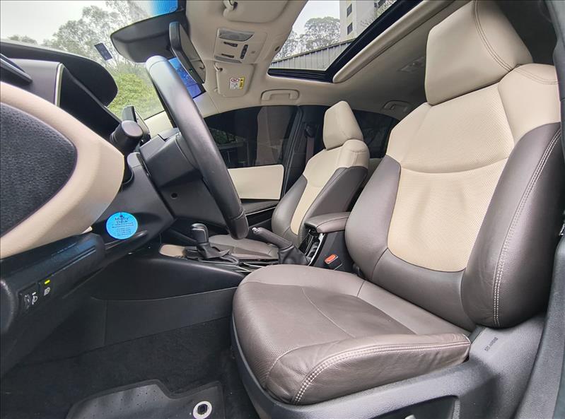 Toyota-COROLLA-1.8 VVT-I Hybrid Altis Premium