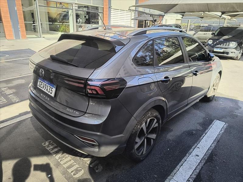 Volkswagen-NIVUS-1.0 200 TSI Highline