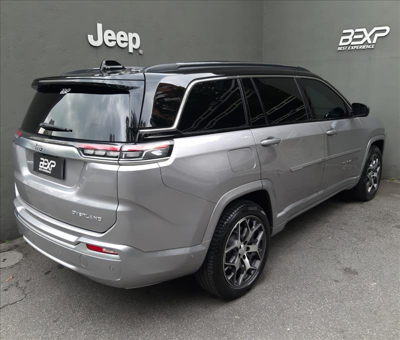 Jeep-COMMANDER-1.3 T270 Turbo Overland