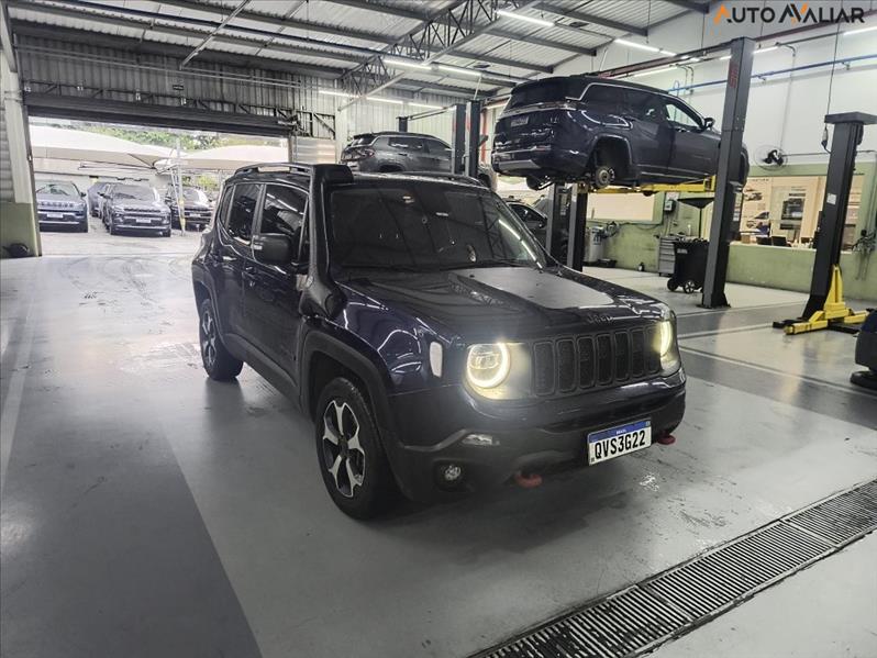 Jeep-RENEGADE-2.0 16V Turbo Trailhawk 4X4