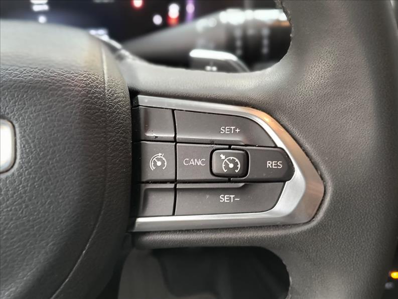 Jeep-RENEGADE-1.3 T270 Turbo Longitude