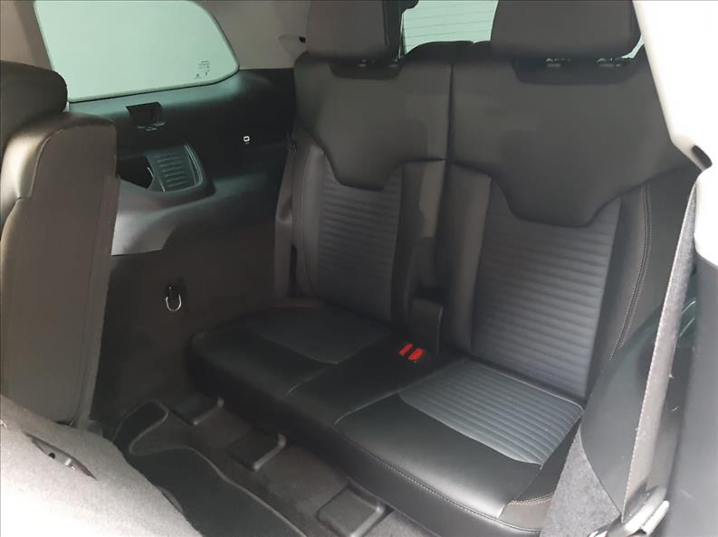 Jeep-COMMANDER-1.3 T270 Turbo Limited