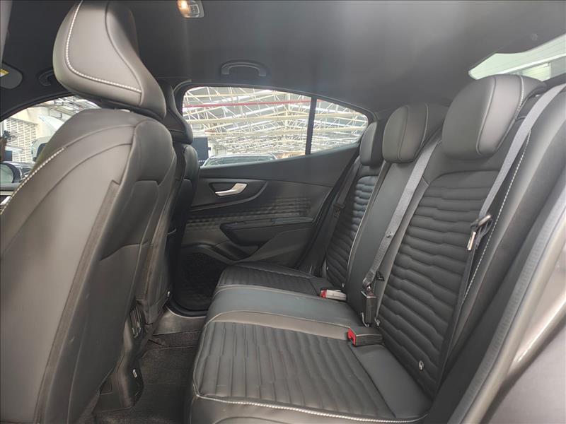 Jeep-RENEGADE-1.3 T270 Turbo Longitude