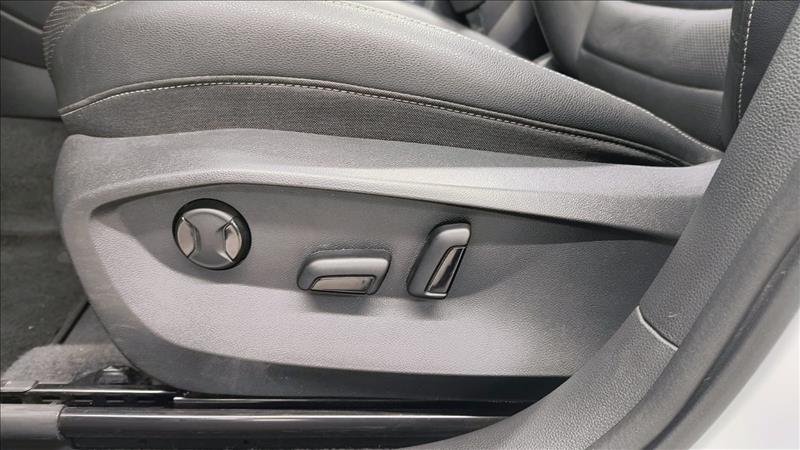 VW - Volkswagen-TAOS-1.4 250 TSI Highline