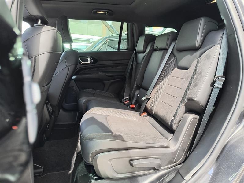 Jeep-COMMANDER-2.0 Hurricane 4 Turbo Blackhawk