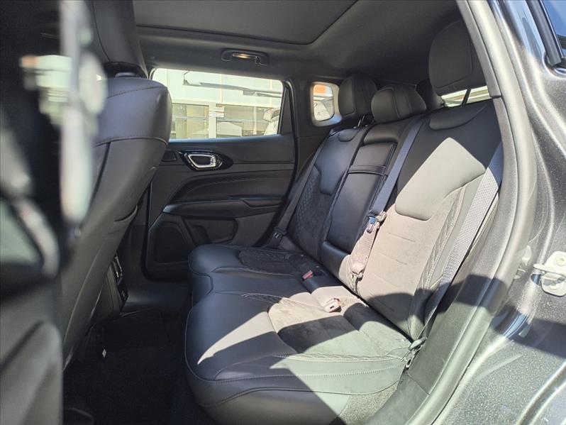 Jeep-COMPASS-2.0 Hurricane 4 Turbo Blackhawk