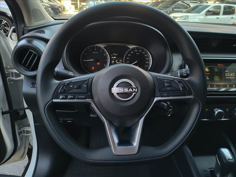 Nissan-KICKS PLAY-1.6 16vstart Sense