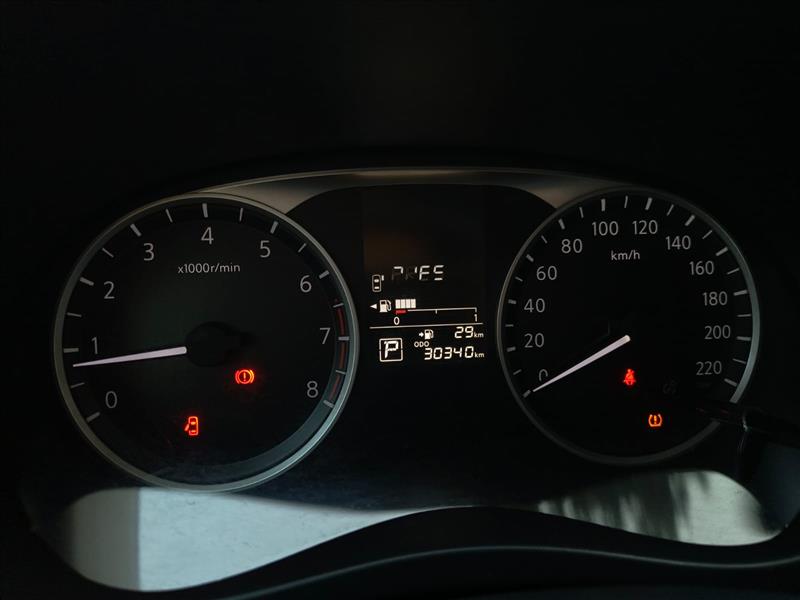 Nissan-KICKS PLAY-1.6 16vstart Sense