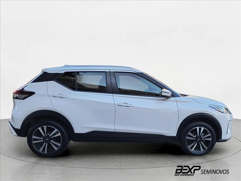 Nissan-KICKS PLAY-1.6 16vstart Sense