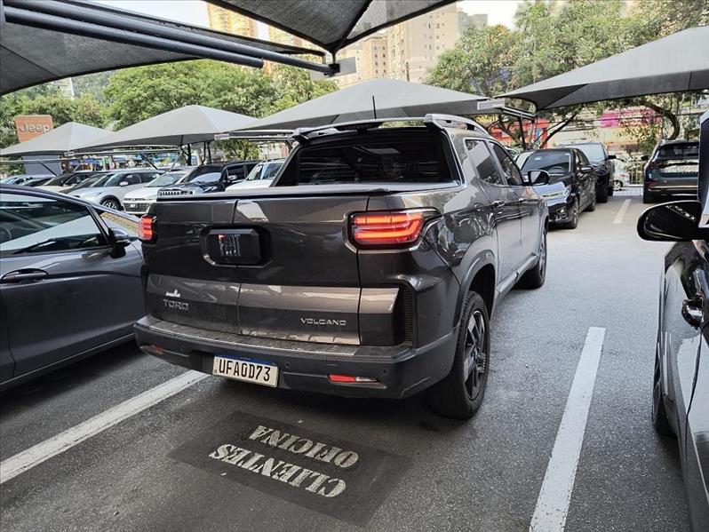 Fiat-TORO-1.3 Turbo 270 Volcano