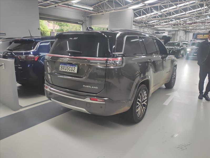 Jeep-COMMANDER-1.3 T270 Turbo Overland