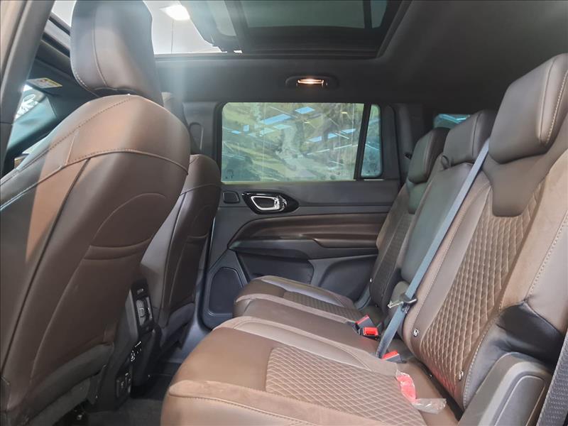 Jeep-COMMANDER-1.3 T270 Turbo Overland