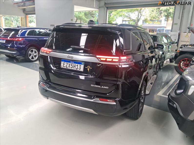 Jeep-COMMANDER-1.3 T270 Turbo Overland