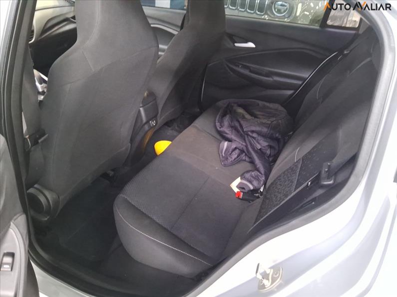 GM - Chevrolet-ONIX-1.0 Turbo LTZ