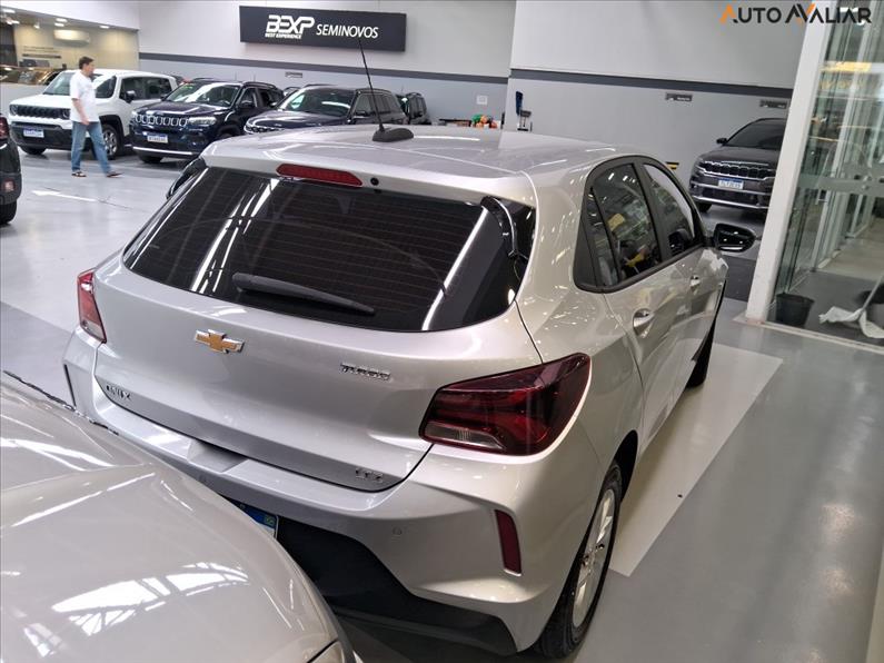 GM - Chevrolet-ONIX-1.0 Turbo LTZ