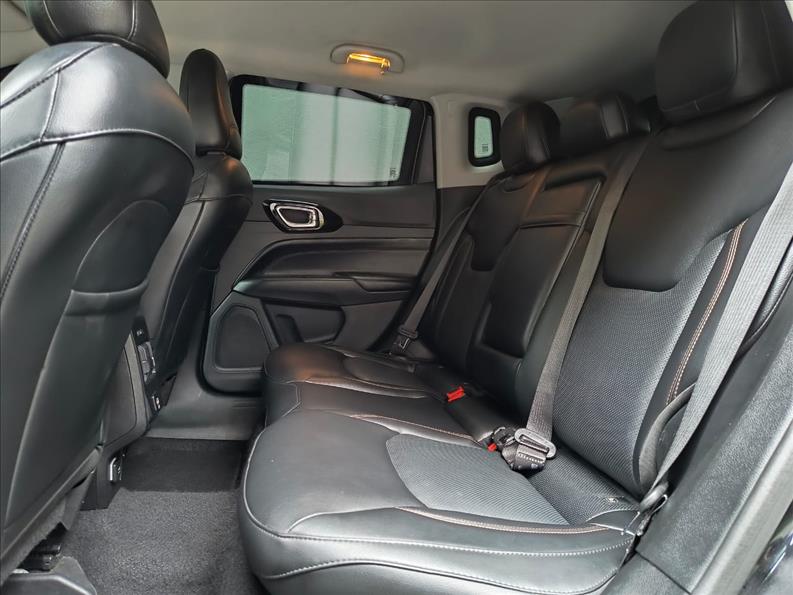 Jeep-COMPASS-1.3 T270 Turbo Limited