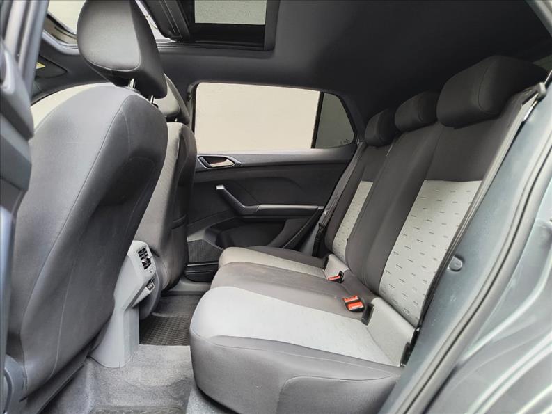 VW - Volkswagen-T-CROSS-1.0 200 TSI Comfortline