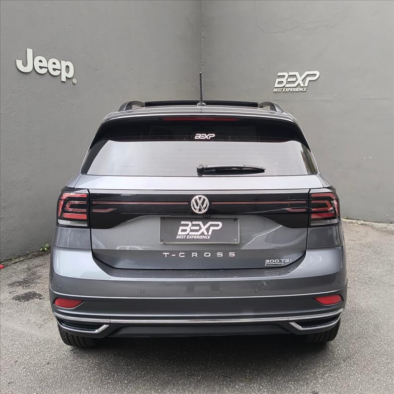 VW - Volkswagen-T-CROSS-1.0 200 TSI Comfortline