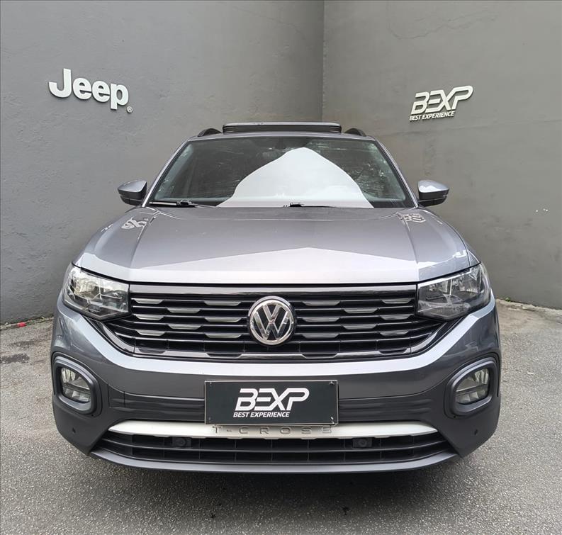 VW - Volkswagen-T-CROSS-1.0 200 TSI Comfortline
