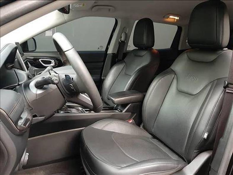 Jeep-COMPASS-1.3 T270 Turbo Longitude 80 Anos