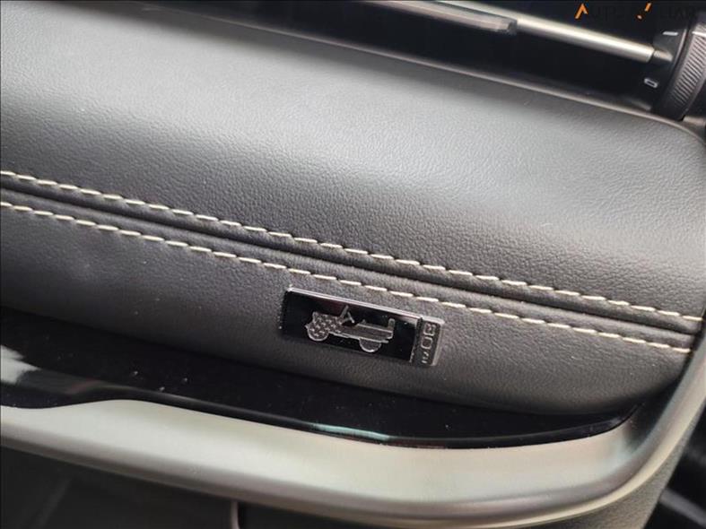 Jeep-COMPASS-1.3 T270 Turbo Longitude 80 Anos