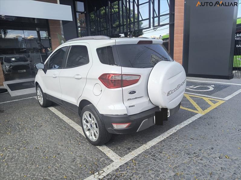 Ford-ECOSPORT-2.0 Direct Titanium