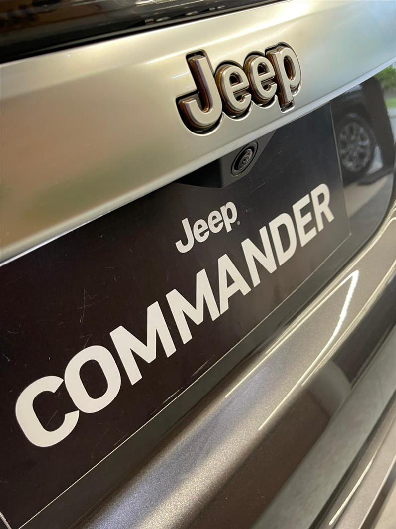 Jeep-COMMANDER-2.0 Hurricane 4 Turbo Overland