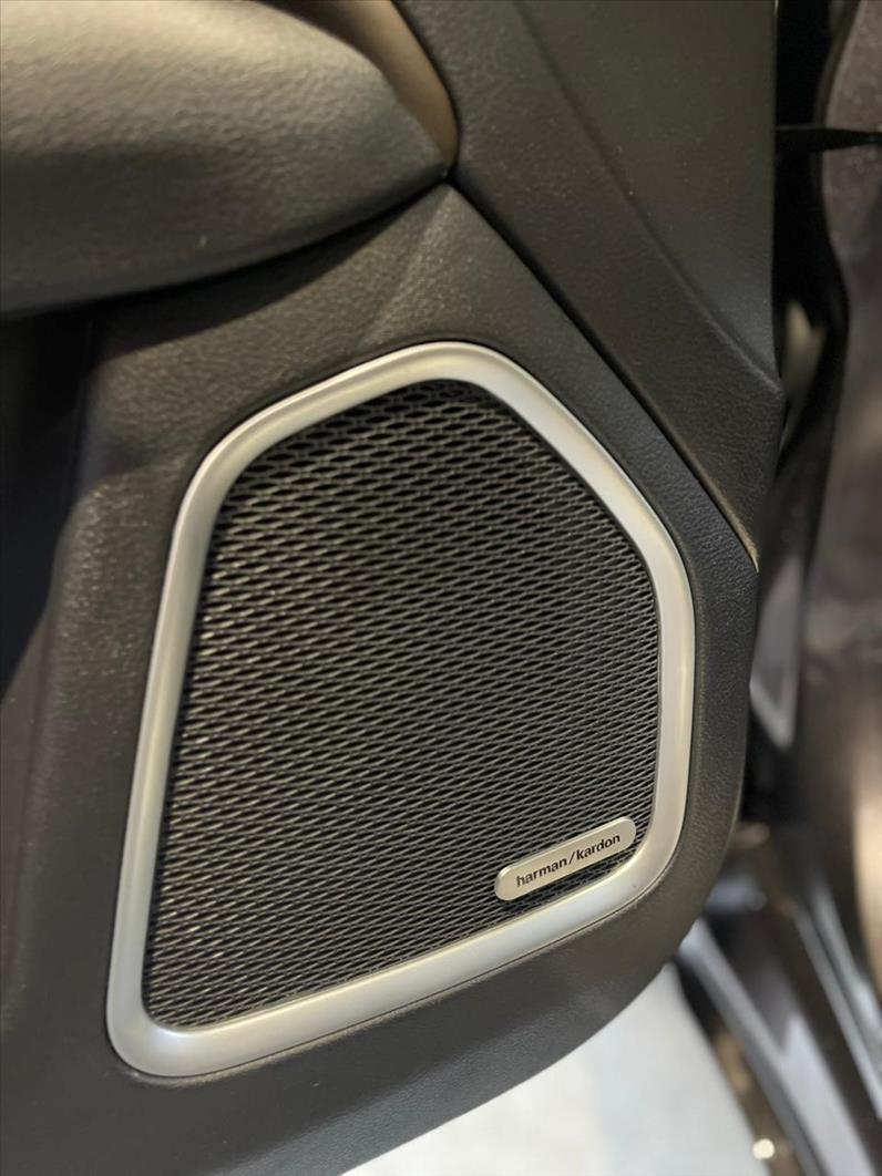 Jeep-COMMANDER-2.0 Hurricane 4 Turbo Overland