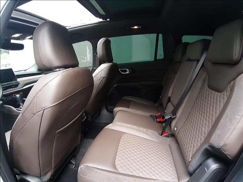 Jeep-COMMANDER-2.0 Td380 Turbo Overland