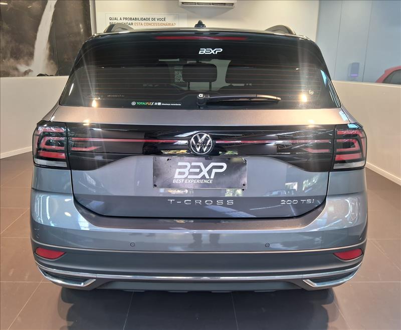 VW - Volkswagen-T-CROSS-1.0 200 TSI Comfortline