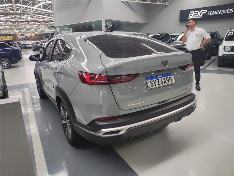 Fiat-FASTBACK-1.0 Turbo 200 Audace