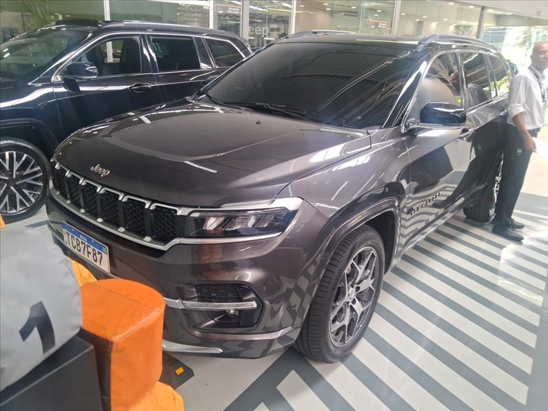 Jeep-COMMANDER-1.3 T270 Turbo Overland