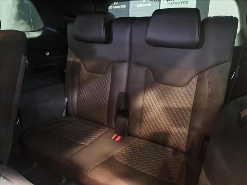 Jeep-COMMANDER-1.3 T270 Turbo Overland