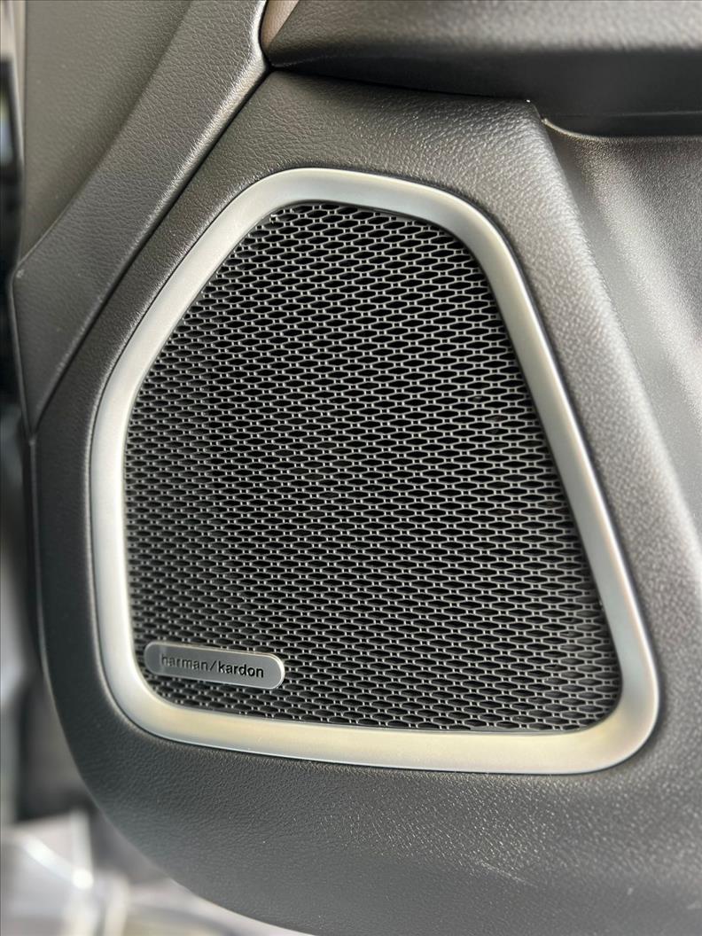 Jeep-COMMANDER-2.2 Turbo Overland