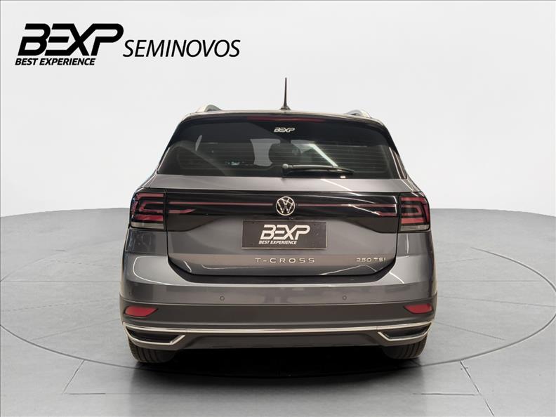 VW - Volkswagen-T-CROSS-1.4 250 TSI Highline