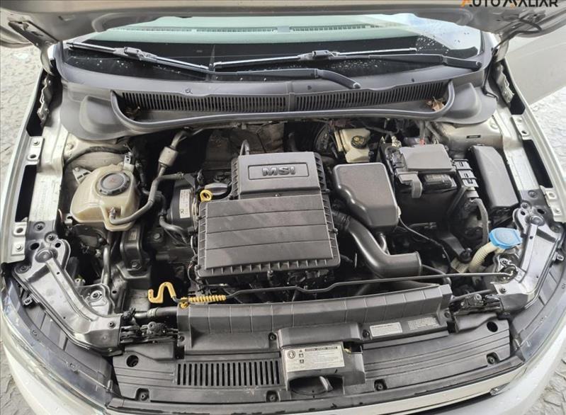 VW - Volkswagen-VIRTUS-1.6 MSI