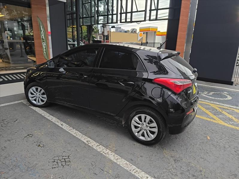 Hyundai-HB20-1.0 Comfort 12V