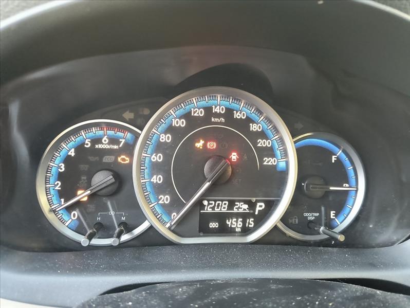 Toyota-YARIS-1.5 16V XL Plus Connect