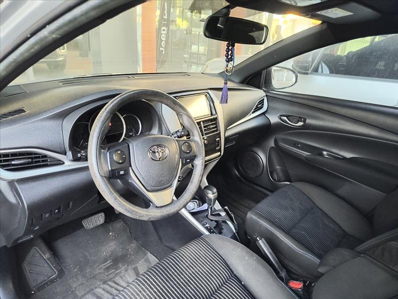 Toyota-YARIS-1.5 16V XL Plus Connect