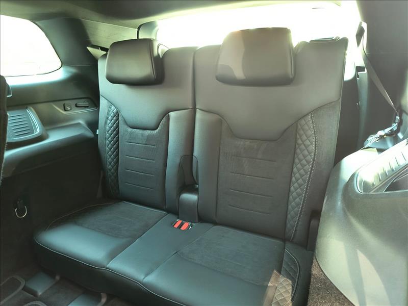 Jeep-COMMANDER-2.0 Hurricane 4 Turbo Blackhawk