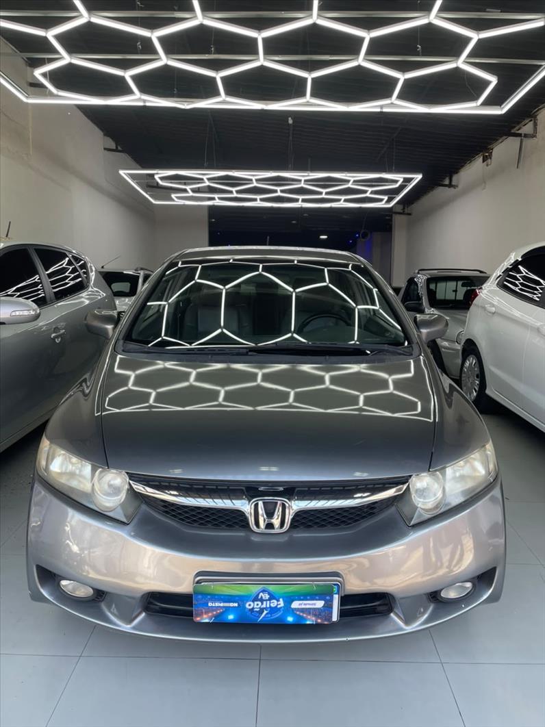 Honda Civic 1.8 LXS 16V