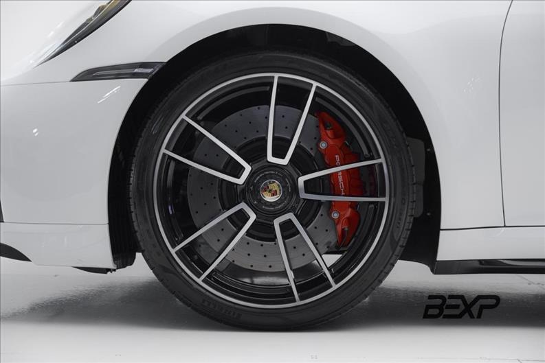 Porsche-911-3.8 24V H6 Turbo