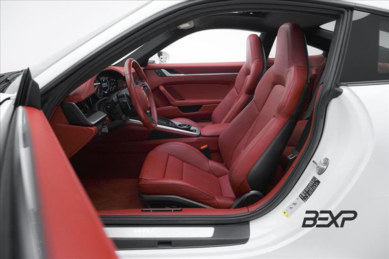 Porsche-911-3.8 24V H6 Turbo