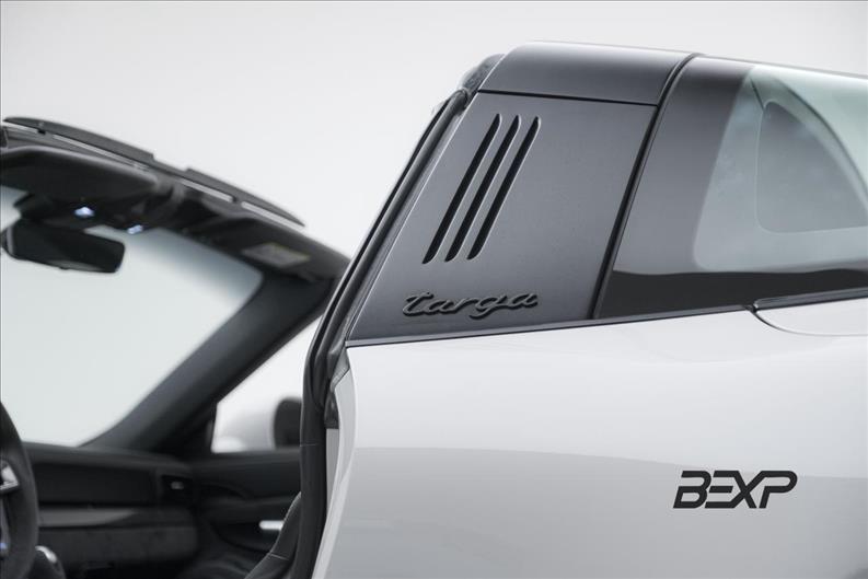 Porsche-911-3.0 24V H6 Targa 4 GTS PDK