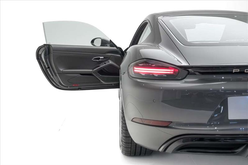 Porsche-718-2.0 16V H4 Cayman