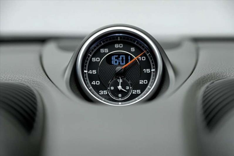 Porsche-718-2.0 16V H4 Cayman